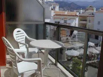 Apartamentos Turisticos Plaza Del Olvido Nerja Lägenhet